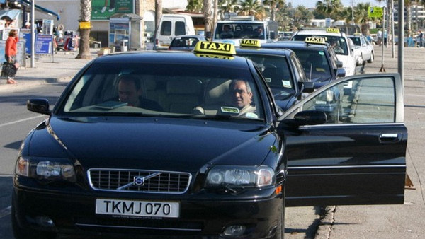 Такси на Кипре: трансфер из аэропорта Ларнака