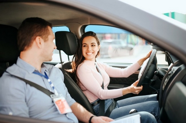 LevelApp: эффективный сервис для поиска инструкторов по вождению