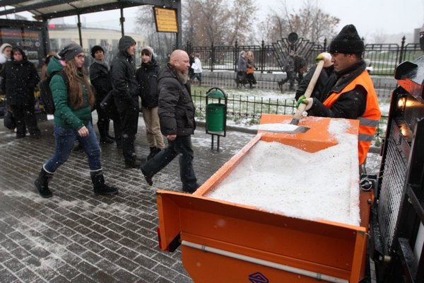 В Москве справляются со снегом лучше, чем в Европе