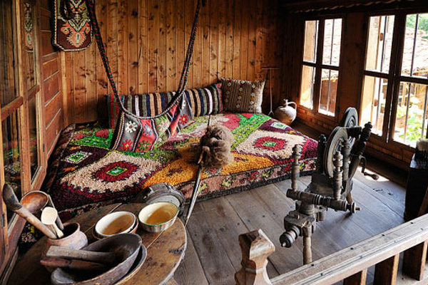 Дерев’яні ліжка – меблі, які ніколи не виходять з моди!