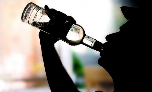 Як лікують алкоголізм в Україні?