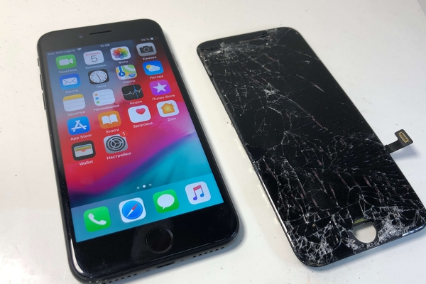 Меняем экран на iPhone