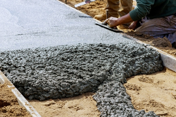 Основные преимущества доставки бетона от профессионалов