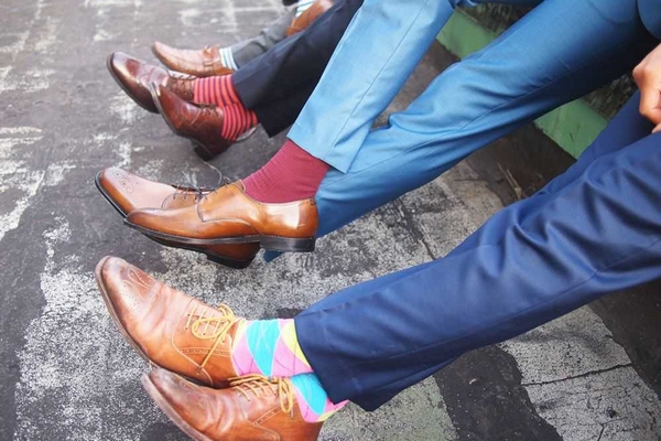Высокие мужские носки: стиль и комфорт от Shkarpetku