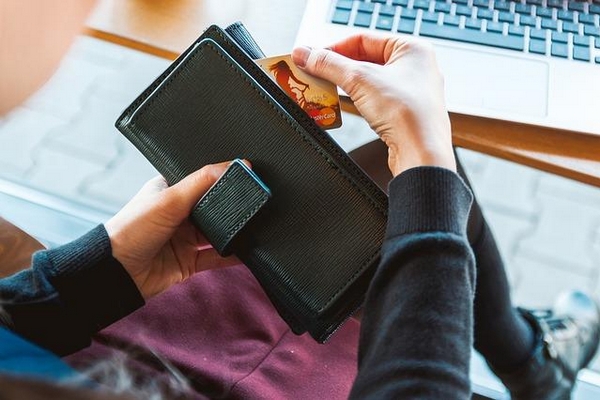 LoanCompas — ваш навигатор в мире кредитов